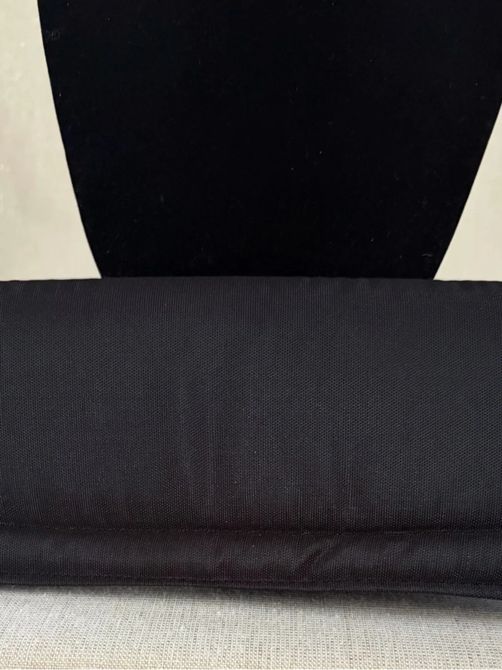 Leader black padded